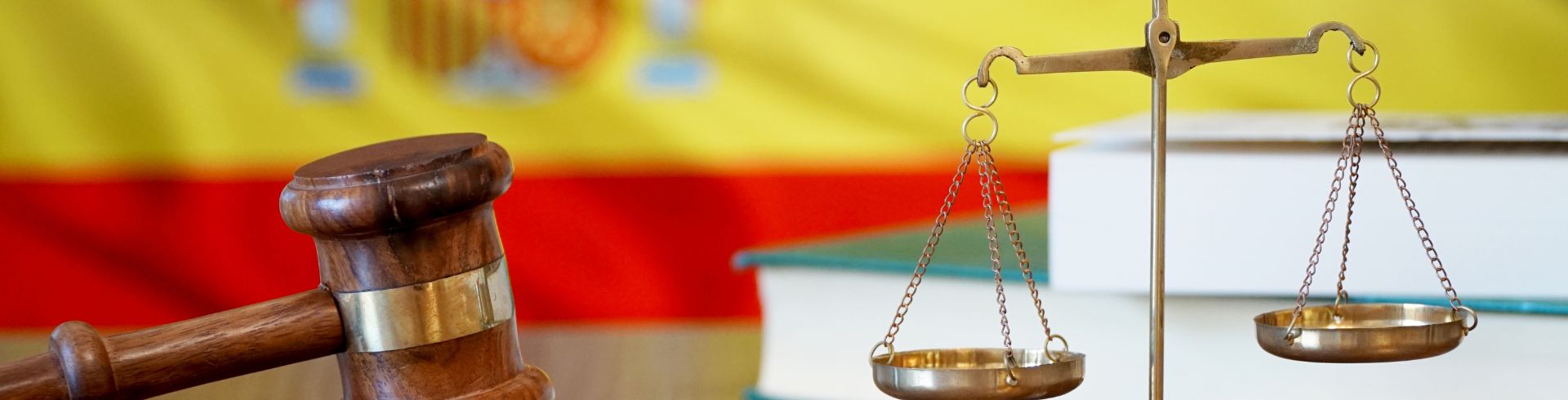 Ambito Nacional - procuradora en Llanes